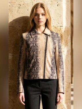 Solitaire Snake-Print Beige & Black Jacket
